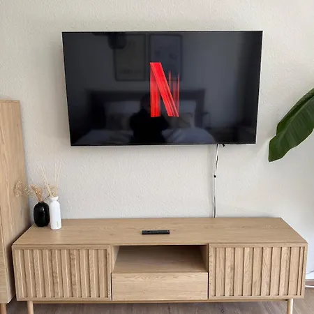 Daire Modernes Seeblick Mit Sauna Und Poolnutzung *