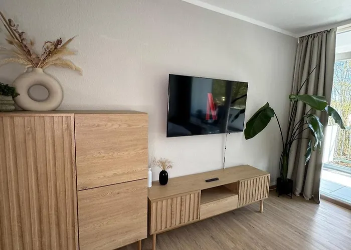 Modernes Seeblick Mit Sauna Und Poolnutzung *