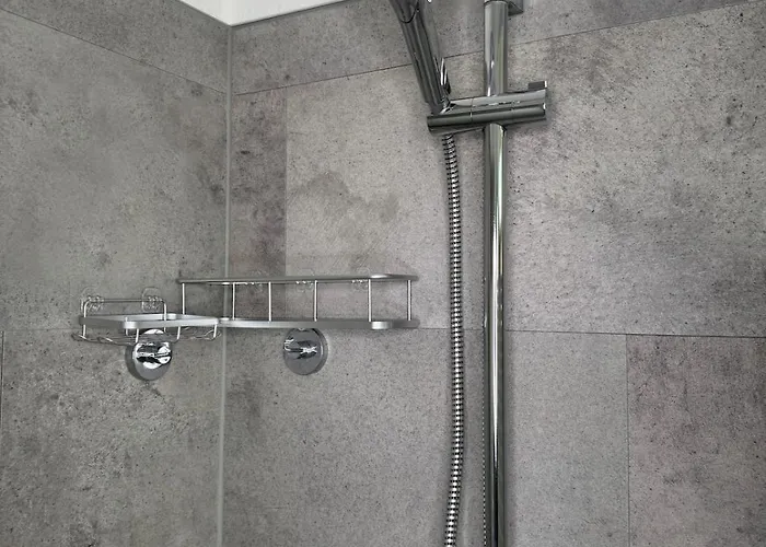 Modernes Seeblick Mit Sauna Und Poolnutzung Lejlighed *